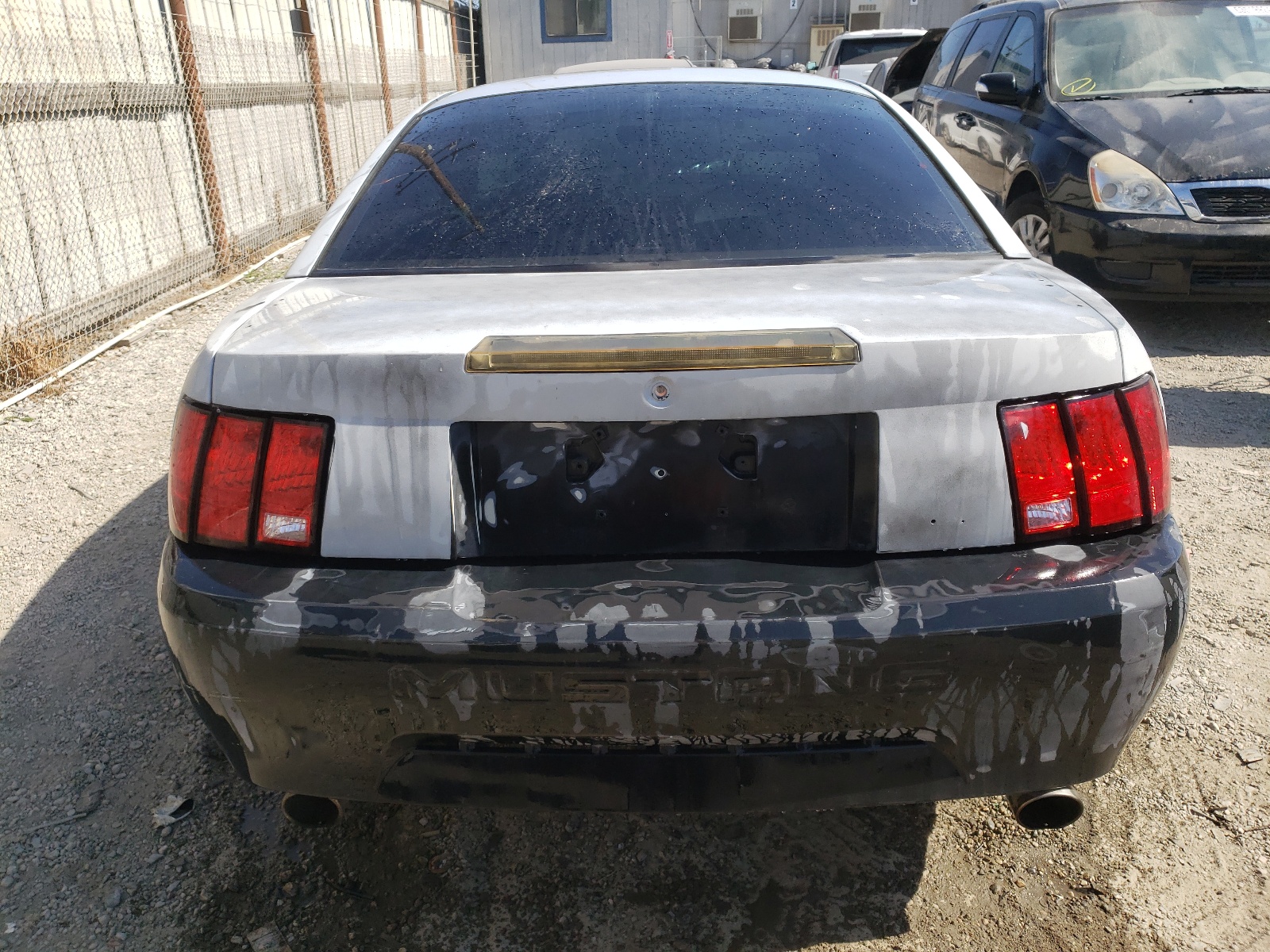 1FAFP4043XF222593 1999 Ford Mustang