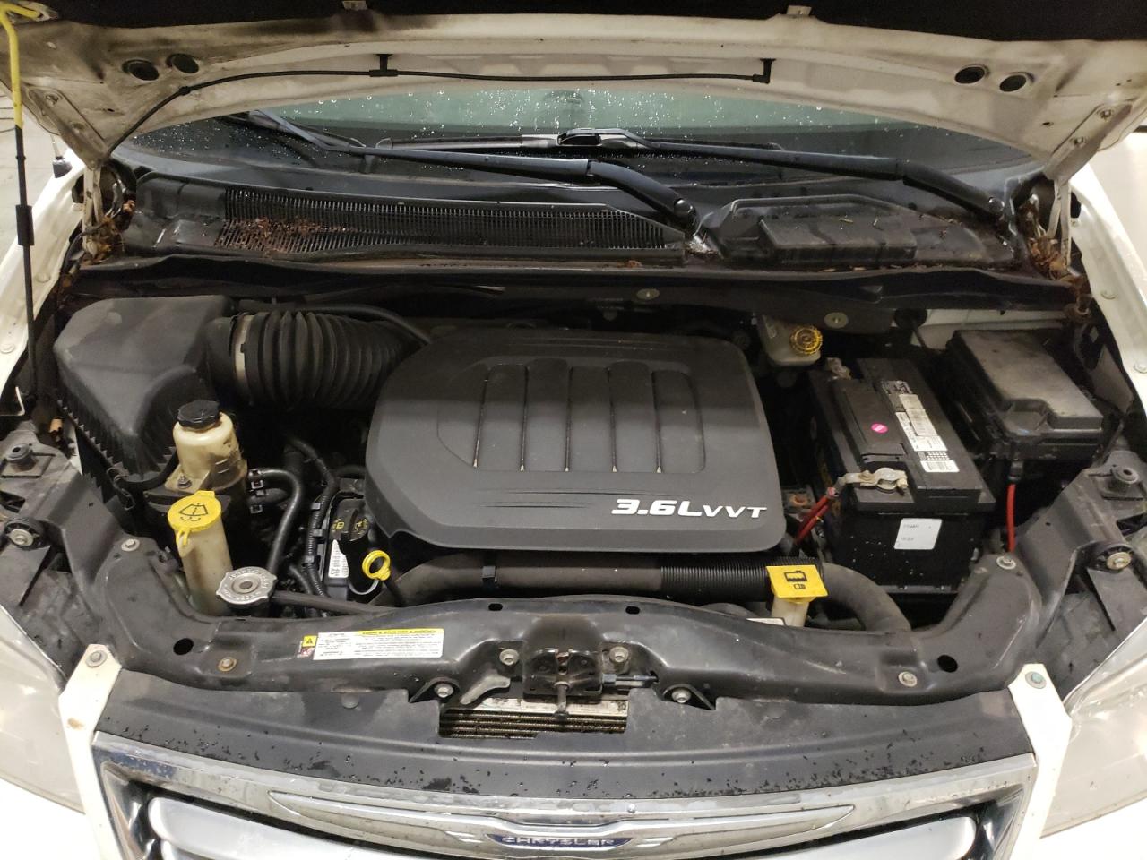 2011 Chrysler Town & Country Touring VIN: 2A4RR5DG2BR677040 Lot: 62966954