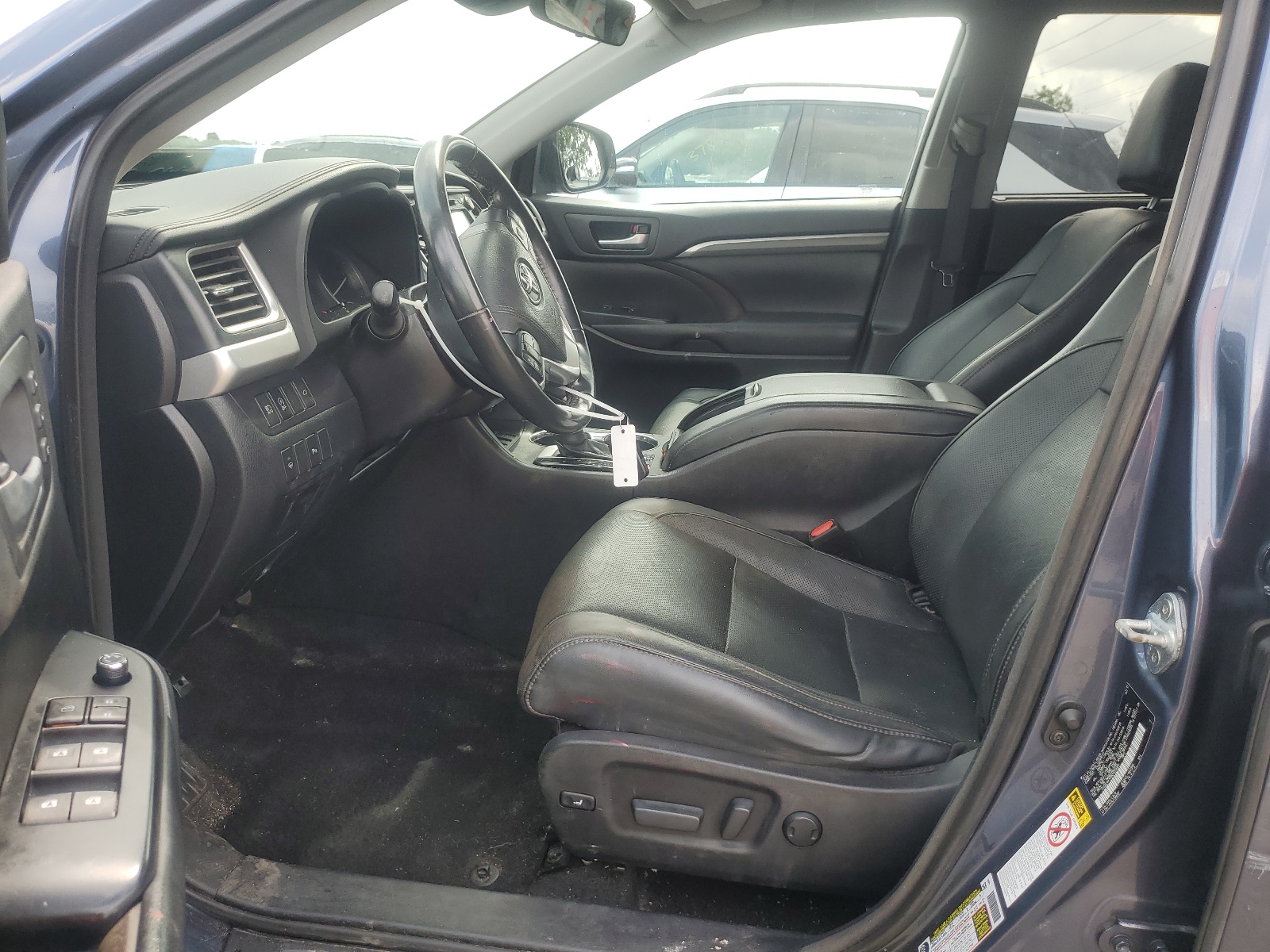 5TDDZRFH0HS403994 2017 Toyota Highlander Limited