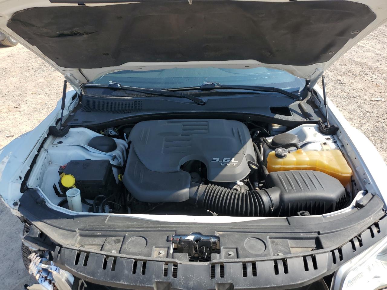 2011 Chrysler 300 Limited VIN: 2C3CA5CG4BH561255 Lot: 63262644