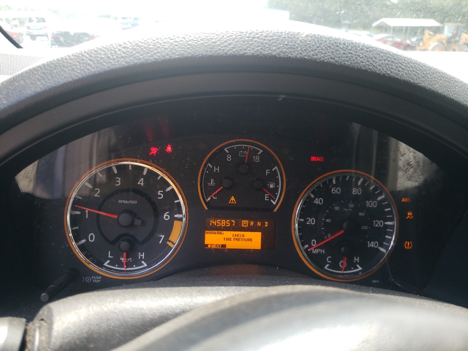 5N1BA0ND9CN613156 2012 Nissan Armada Sv