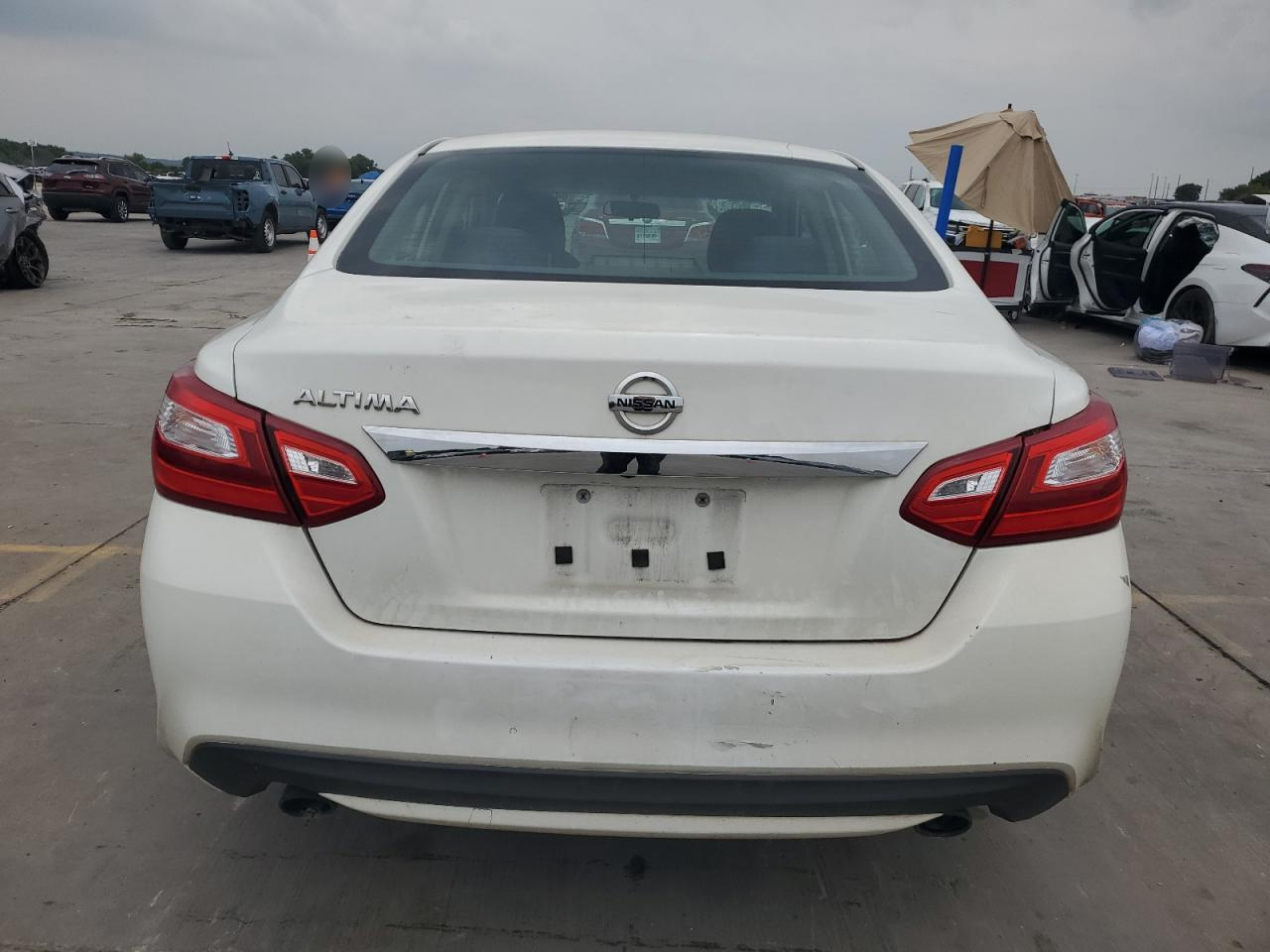 2017 Nissan Altima 2.5 vin: 1N4AL3AP9HN317885