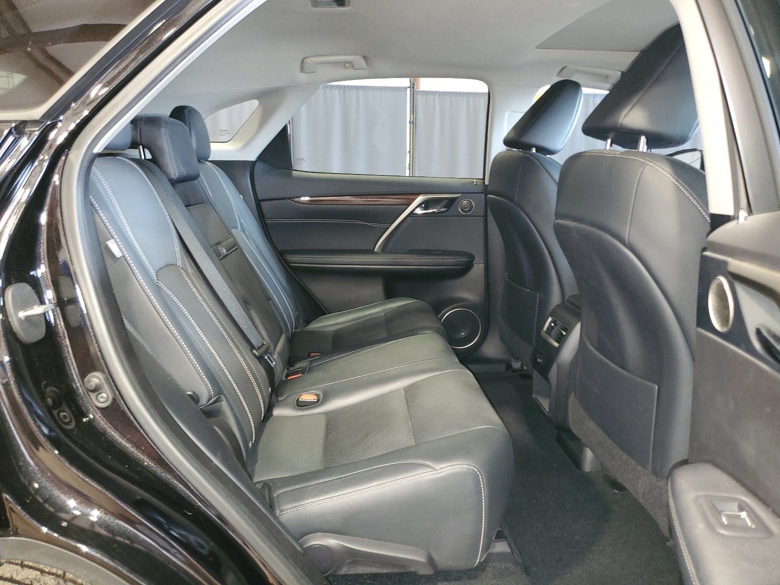 2T2BZMCA3GC025318 2016 Lexus Rx 350 Base