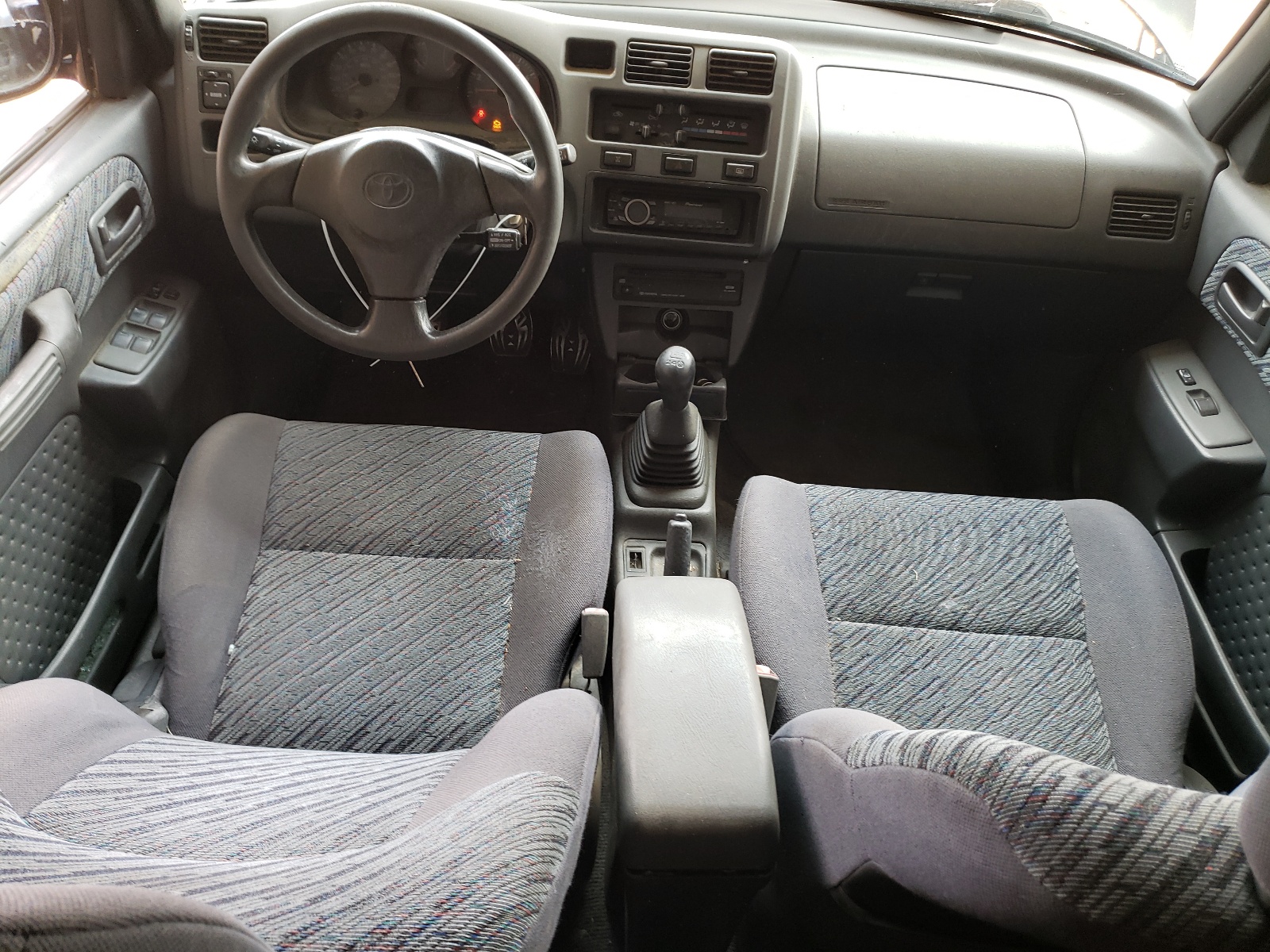 JT3HP10V5X7114727 1999 Toyota Rav4