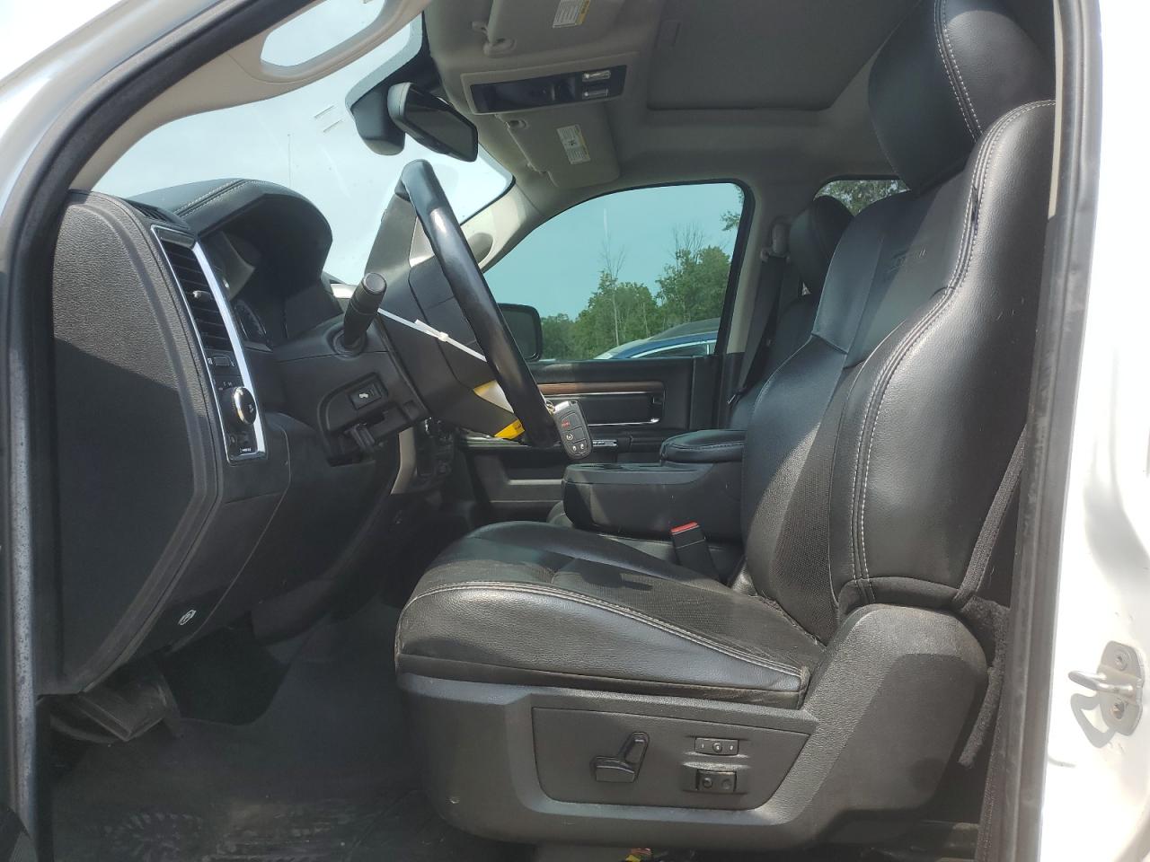 2013 Ram 1500 Laramie VIN: 1C6RR7NT5DS592117 Lot: 61964764