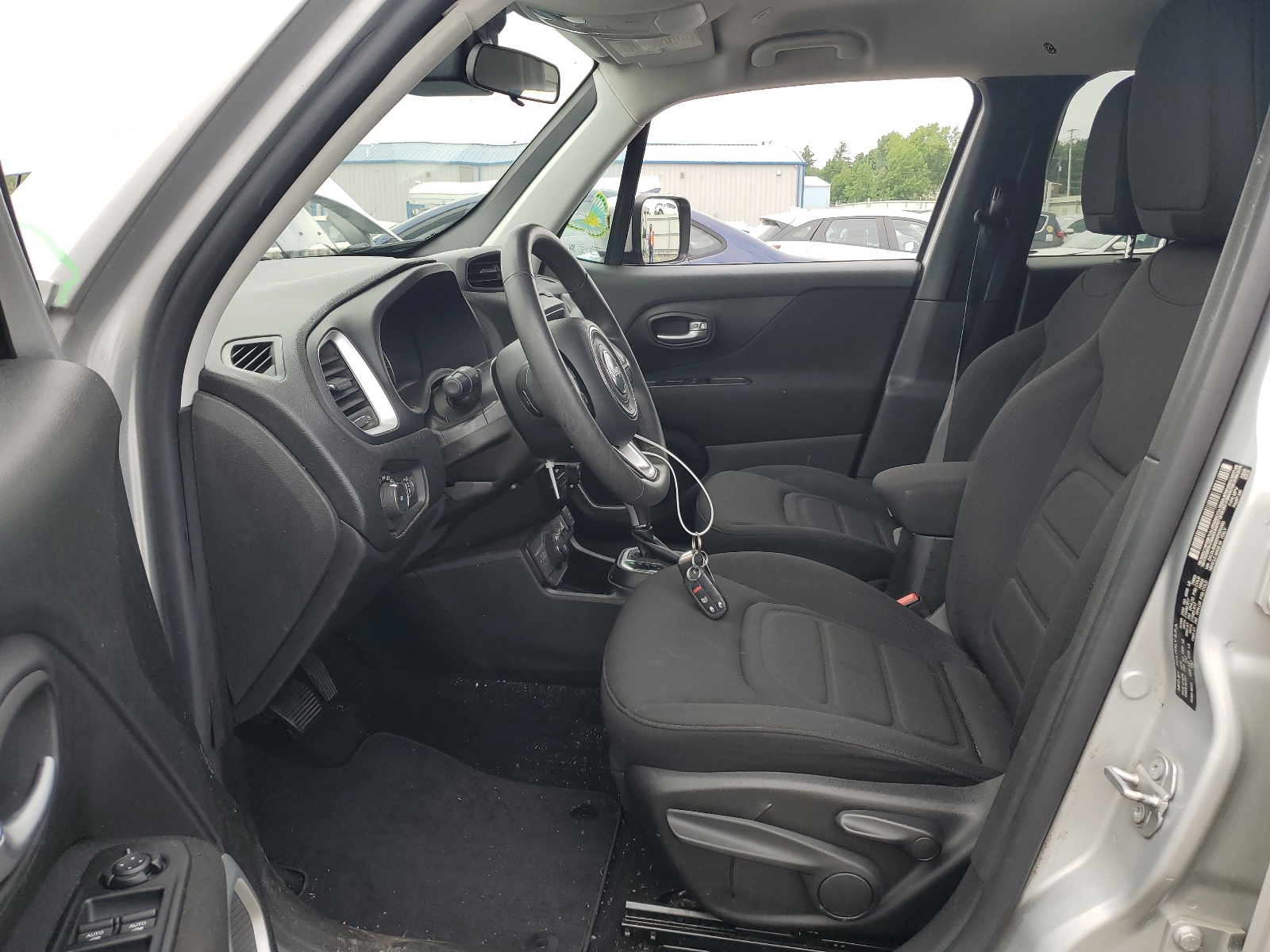 ZACNJBBB8KPK60850 2019 Jeep Renegade Latitude