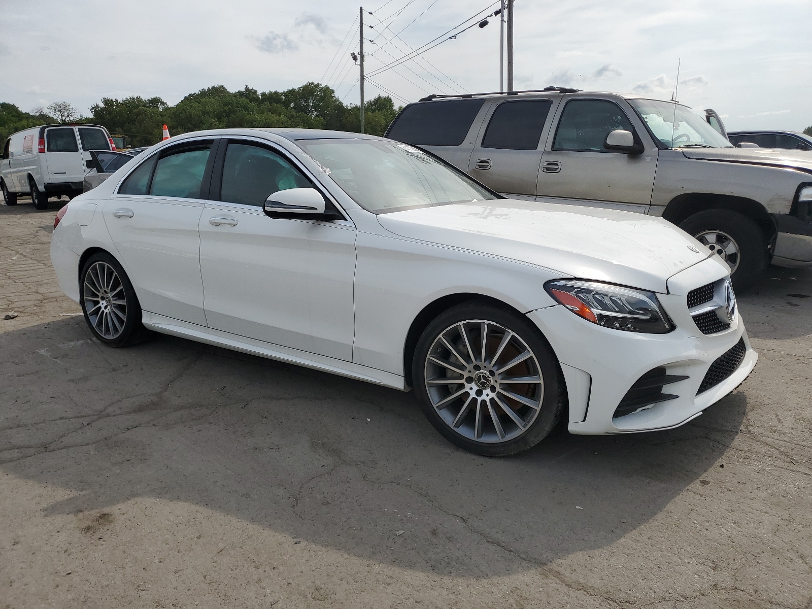 2019 Mercedes-Benz C 300 4Matic vin: 55SWF8EB8KU312698