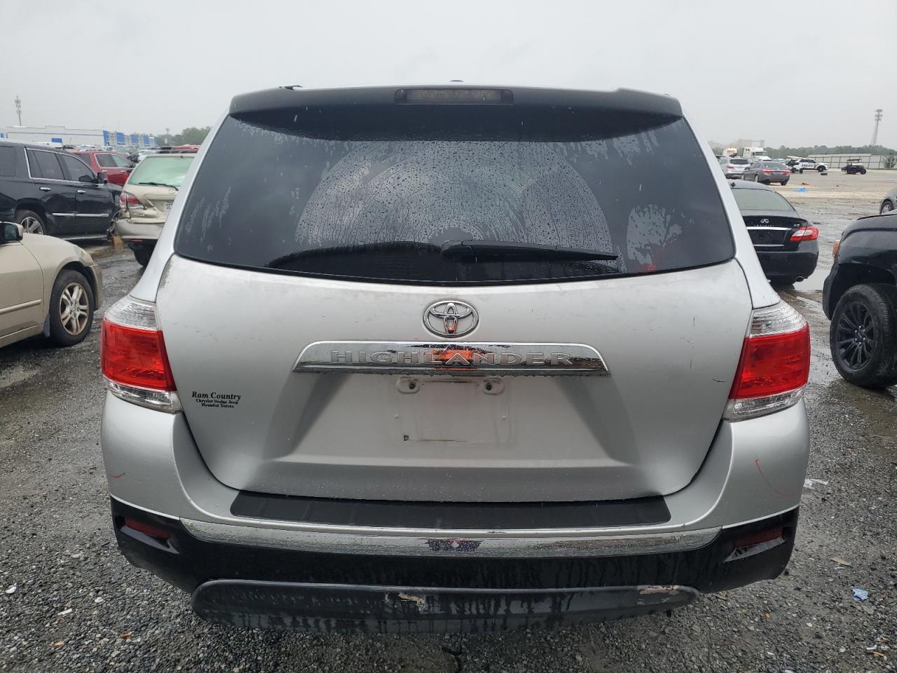 2011 Toyota Highlander Base VIN: 5TDZA3EH9BS009008 Lot: 62037194