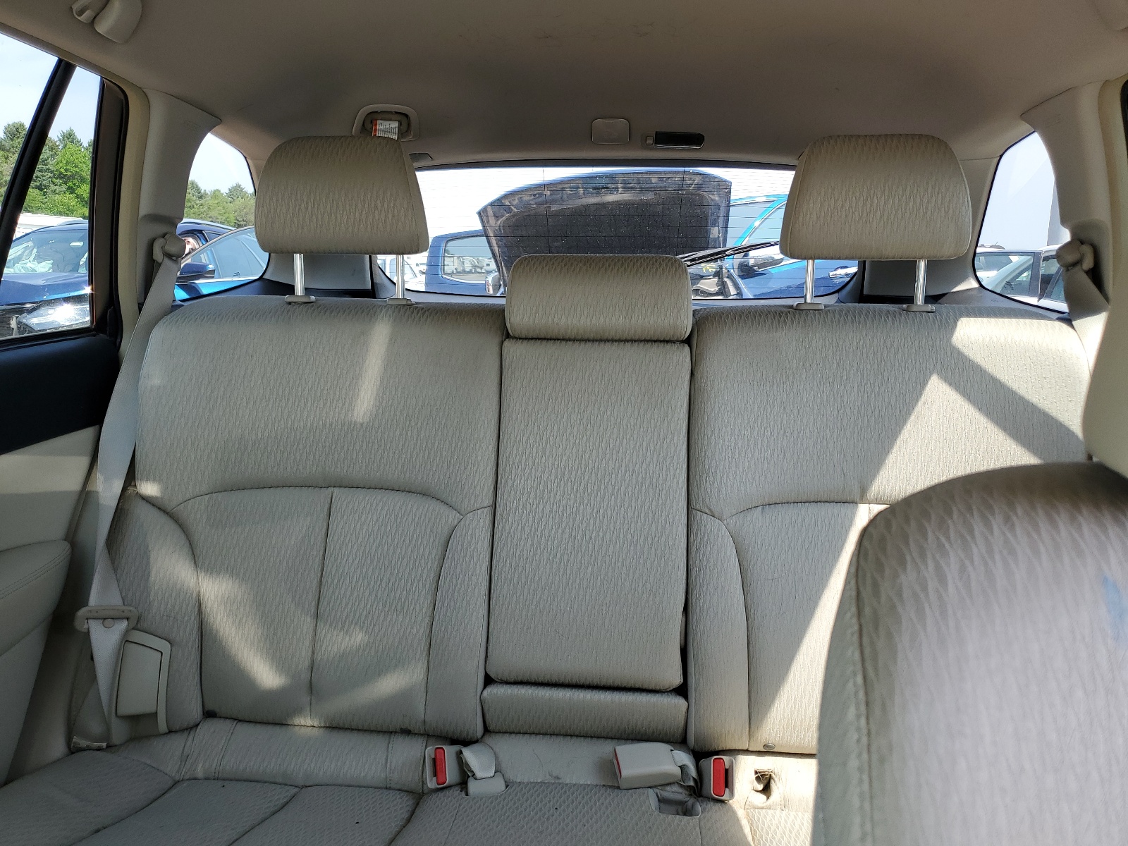 4S4BRCCC7C3240473 2012 Subaru Outback 2.5I Premium