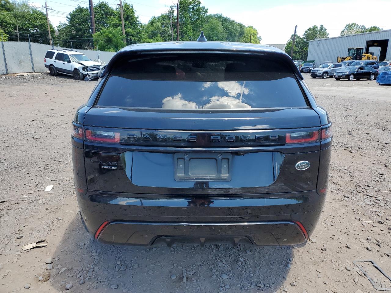 2018 Land Rover Range Rover Velar R-Dynamic Se VIN: SALYL2RXXJA777747 Lot: 61798844