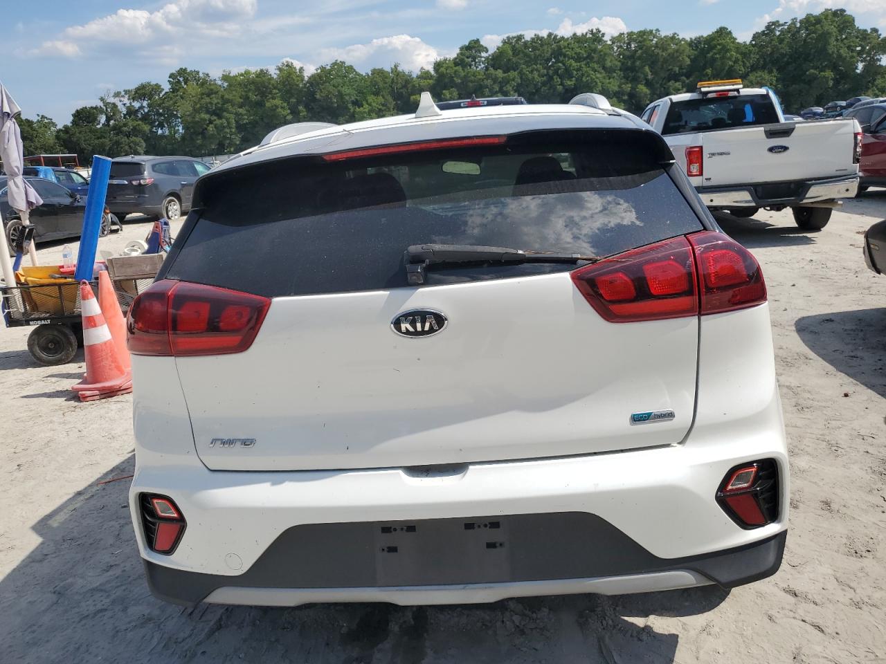 2021 Kia Niro Lx VIN: KNDCB3LC8M5469893 Lot: 63202304