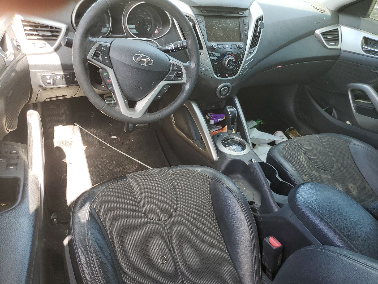 KMHTC6AD9CU058500 2012 Hyundai Veloster