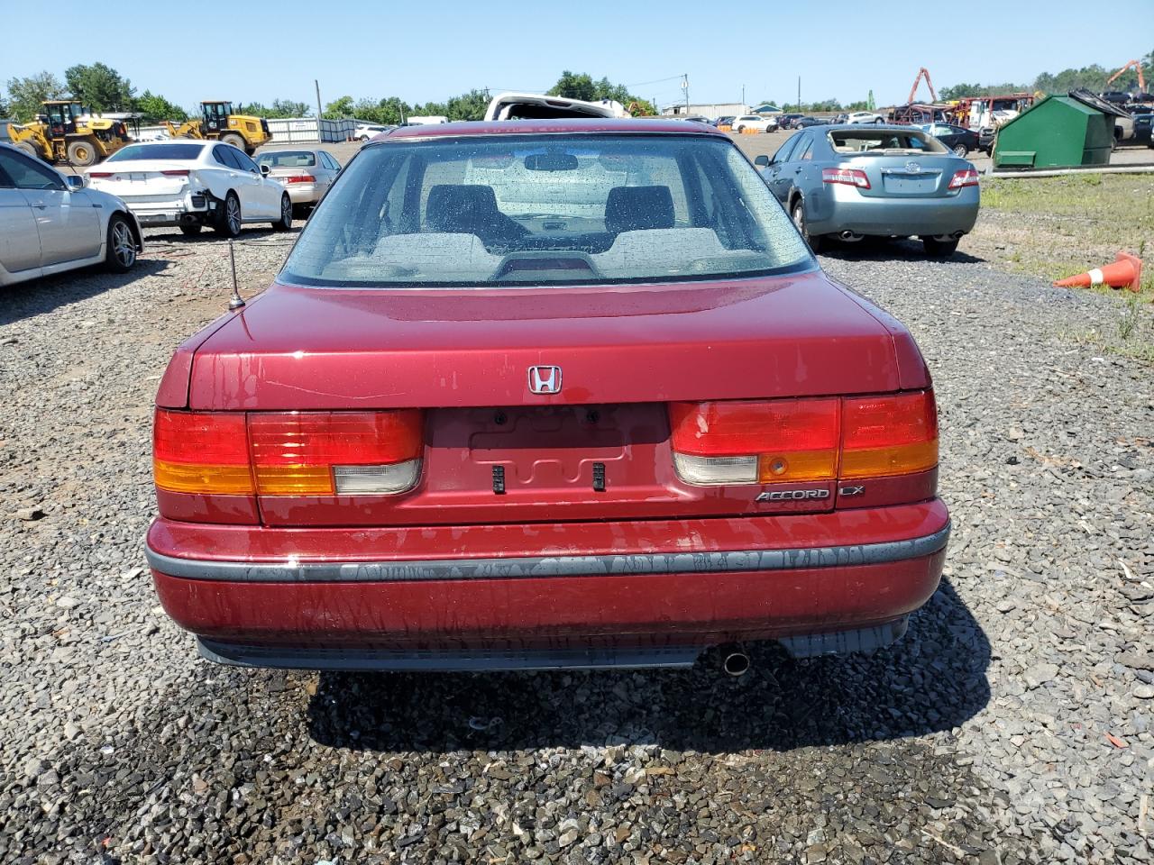 1992 Honda Accord Lx VIN: 1HGCB7259NA034997 Lot: 63596344