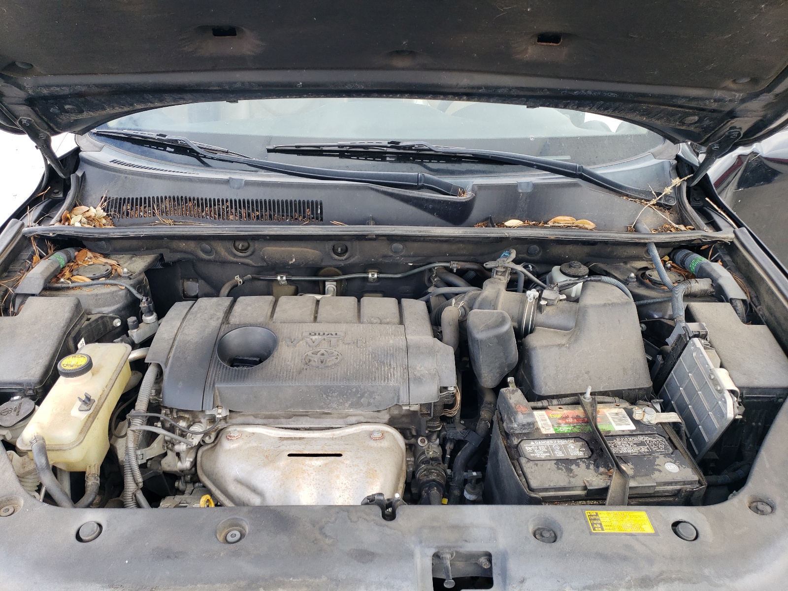 2T3YF4DV5BW105243 2011 Toyota Rav4 Limited