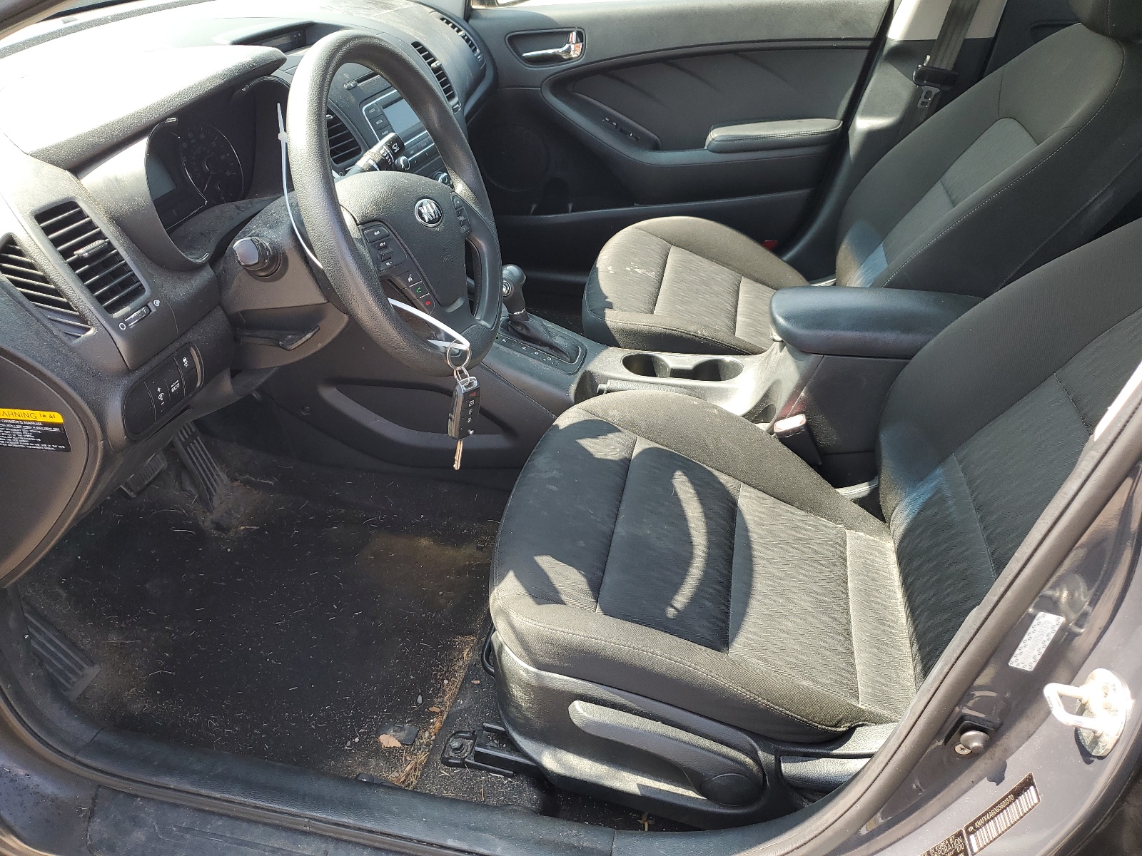 KNAFK4A60G5601370 2016 Kia Forte Lx