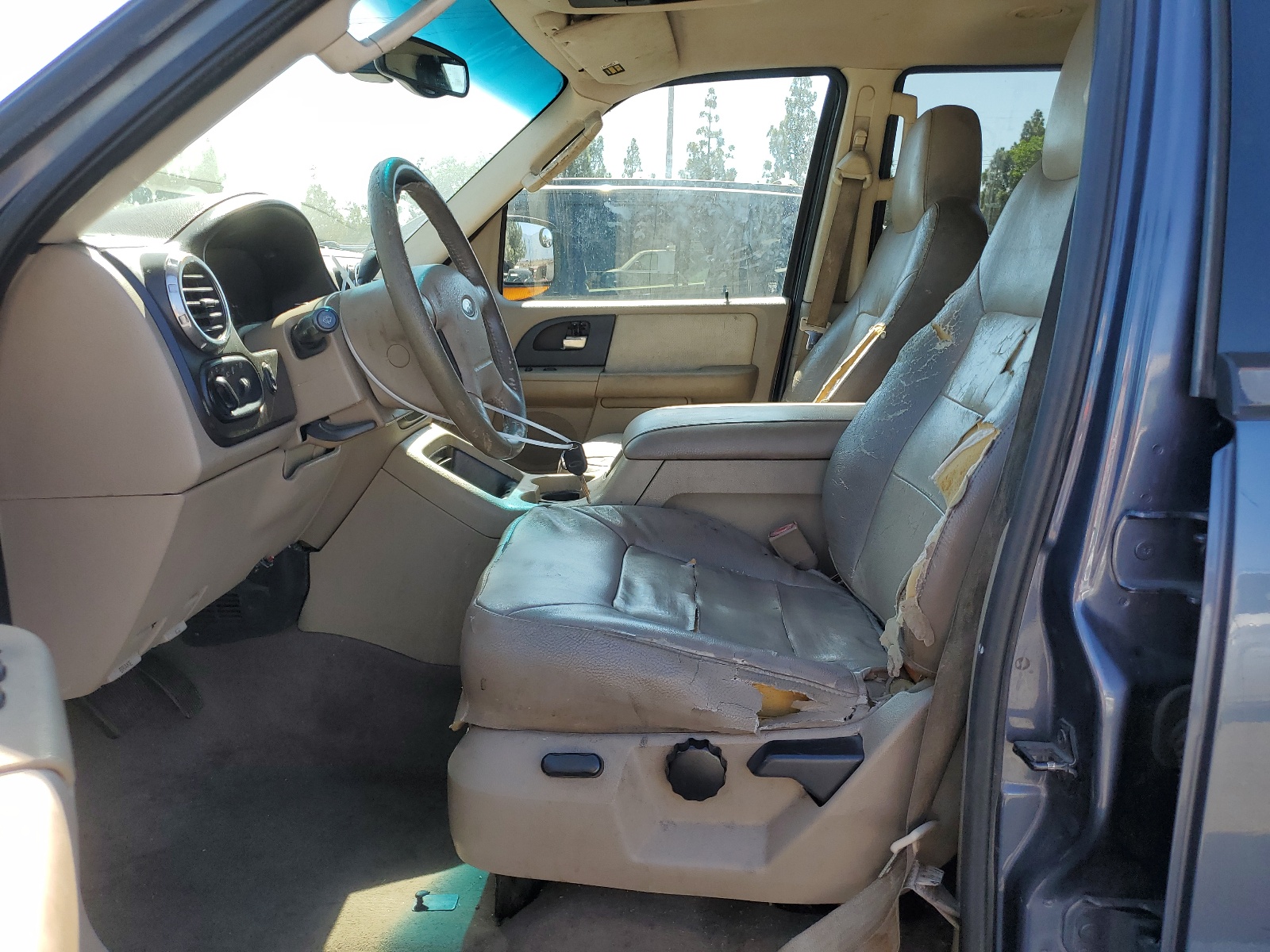 1FMRU17W23LA31941 2003 Ford Expedition Eddie Bauer