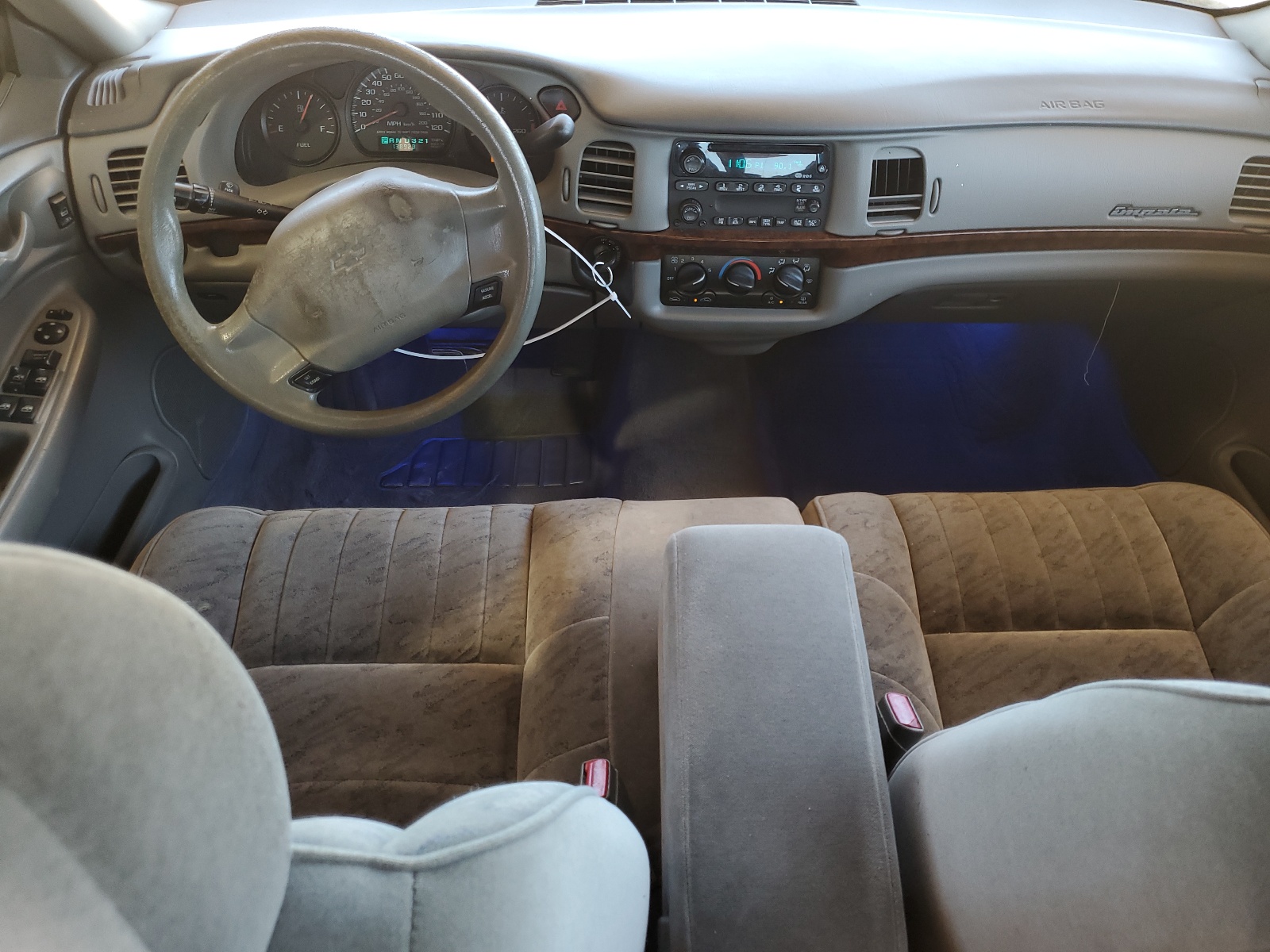 2G1WF55E0Y9104671 2000 Chevrolet Impala