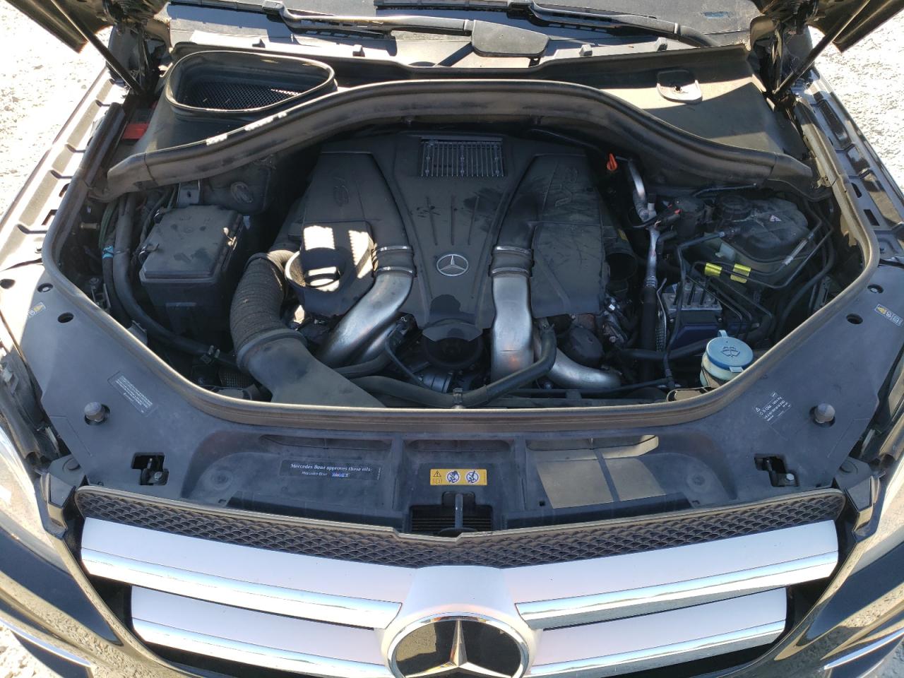 4JGDF7DE0EA324089 2014 Mercedes-Benz Gl 550 4Matic