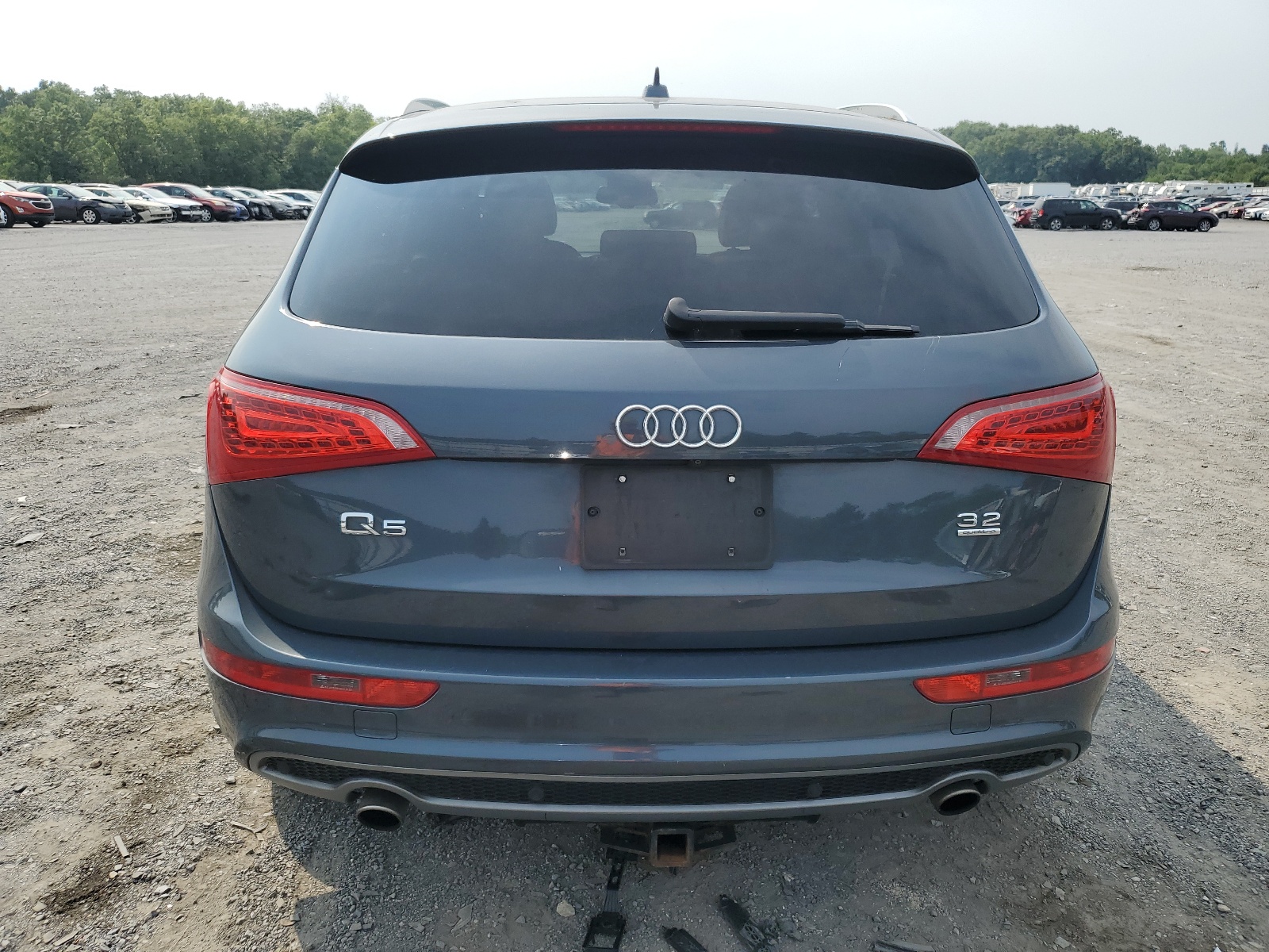 WA1MKAFP8AA042136 2010 Audi Q5 Premium Plus