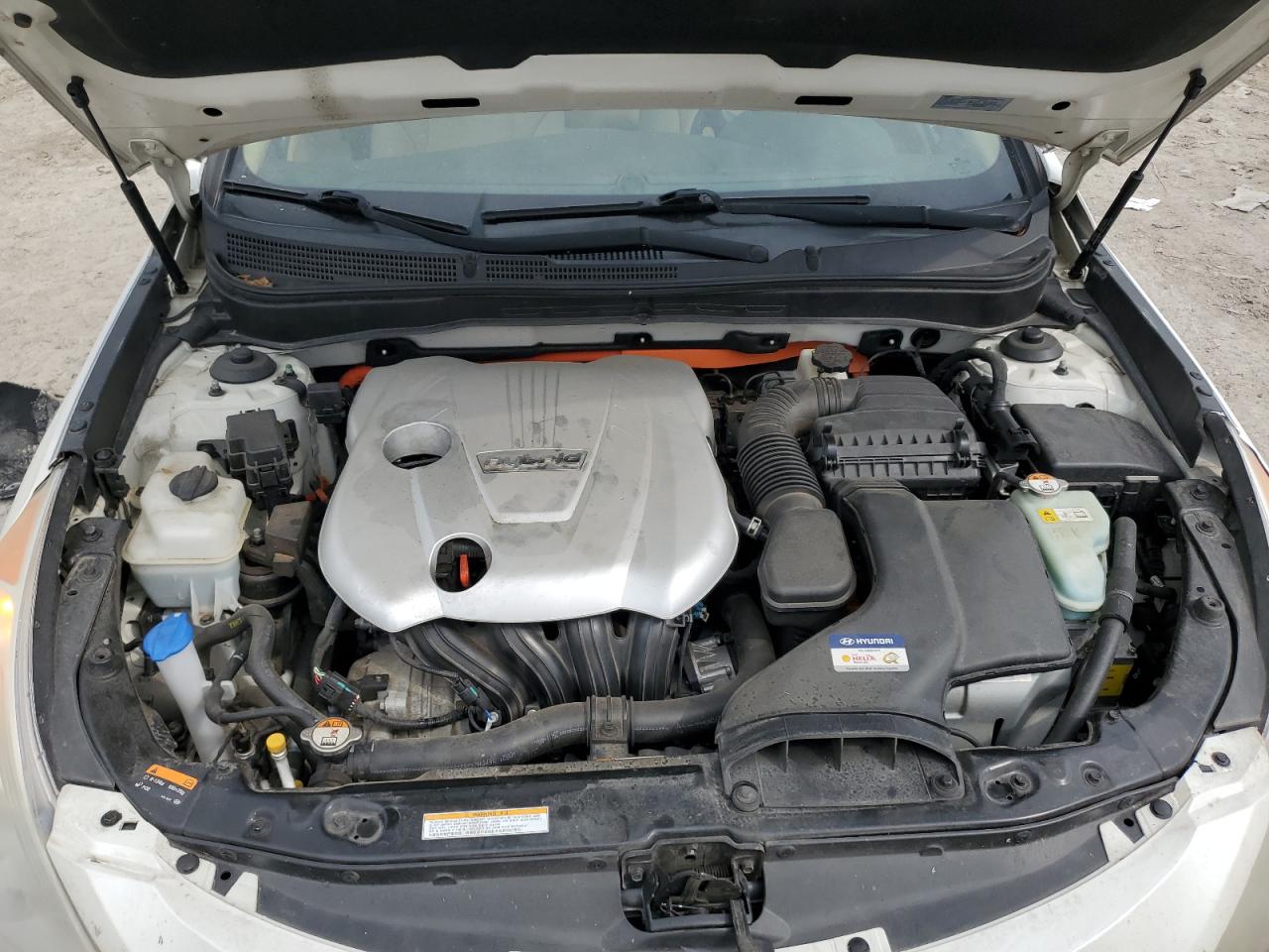 2015 Hyundai Sonata Hybrid VIN: KMHEC4A48FA119192 Lot: 64943264