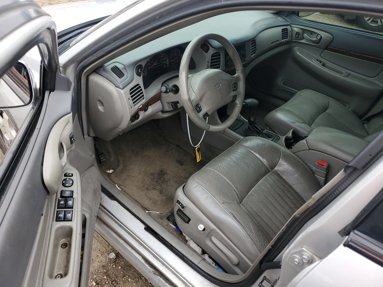 2G1WH55K3Y9294773 2000 Chevrolet Impala Ls