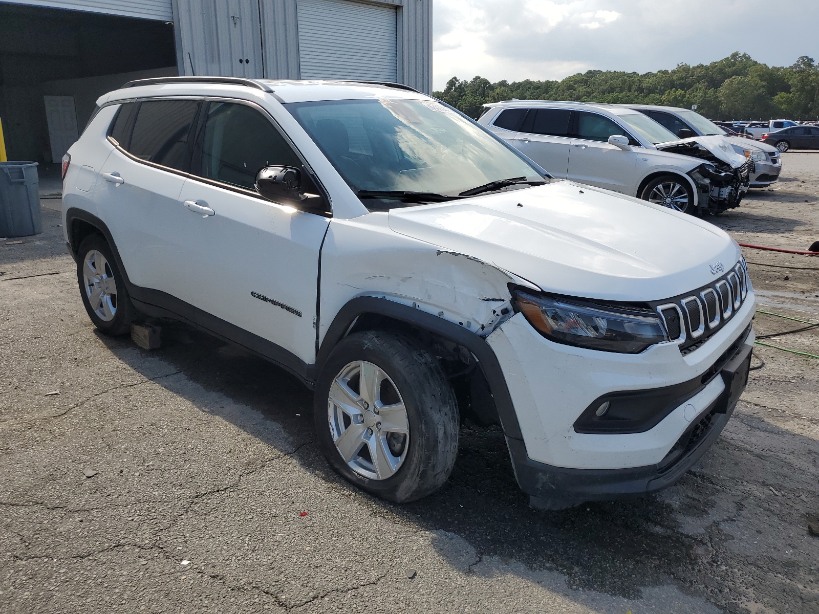 3C4NJDBB5NT114885 2022 Jeep Compass Latitude