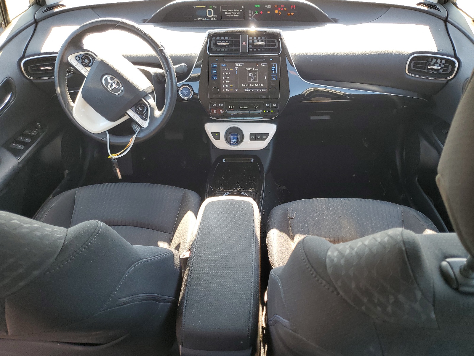 JTDKARFP0H3057758 2017 Toyota Prius Prime