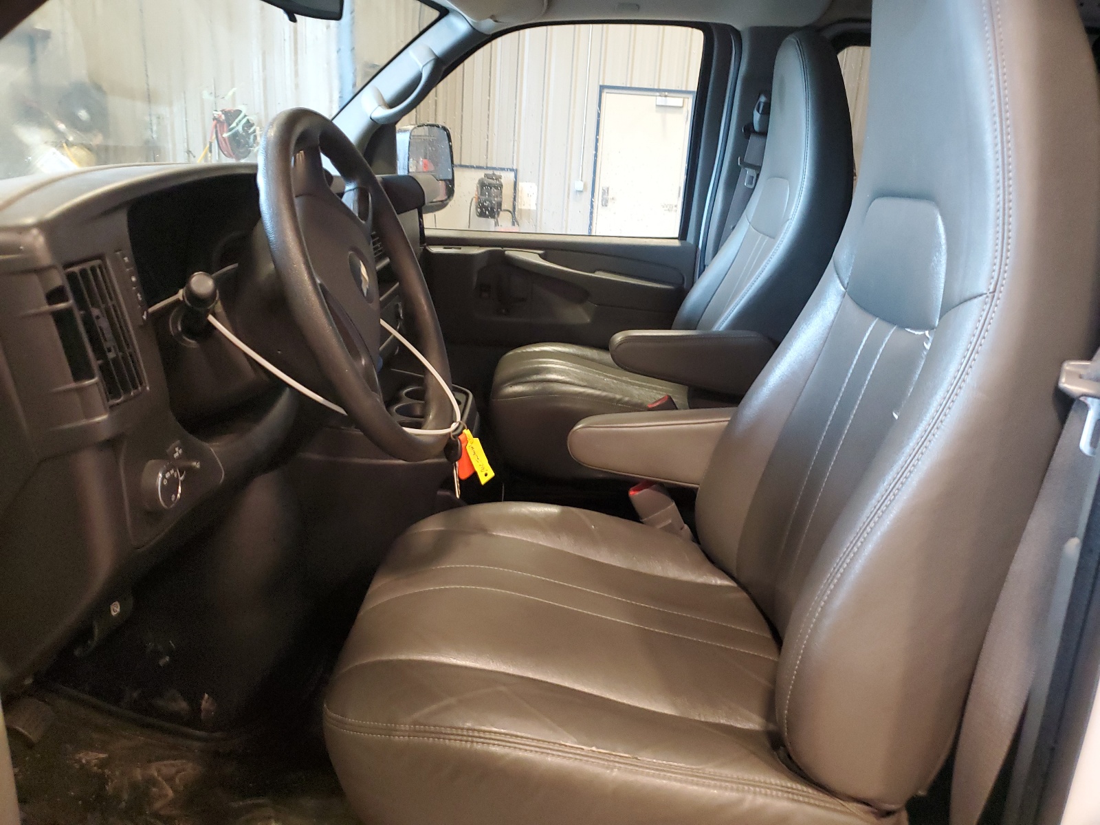 1GCWGFFA5E1138188 2014 Chevrolet Express G2500