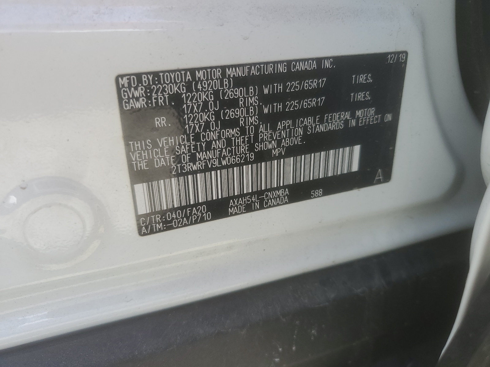 2T3RWRFV9LW066219 2020 Toyota Rav4 Xle