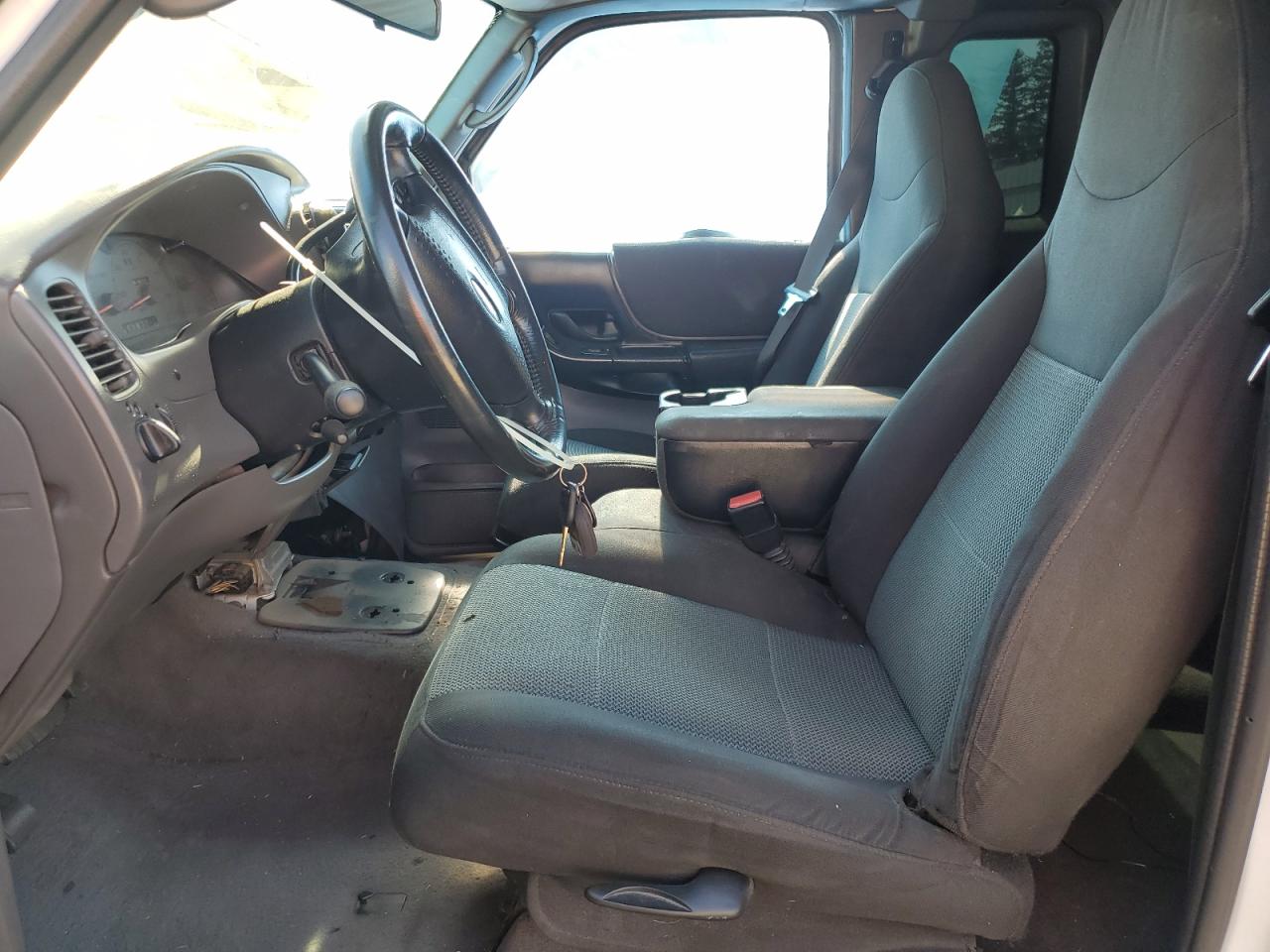 2003 Ford Ranger Super Cab VIN: 1FTYR44E23PB68899 Lot: 61272684