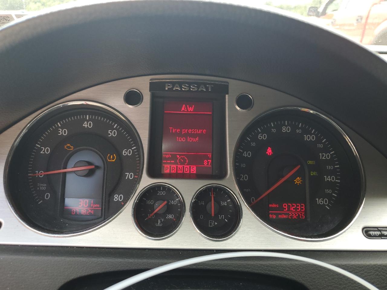 2007 Volkswagen Passat 2.0T Sport VIN: WVWCK73C27P097502 Lot: 63628404