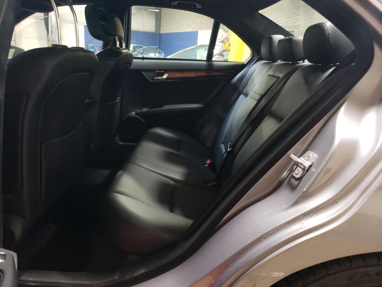 2010 Mercedes-Benz C 300 4Matic VIN: WDDGF8BB5AF383609 Lot: 64198354