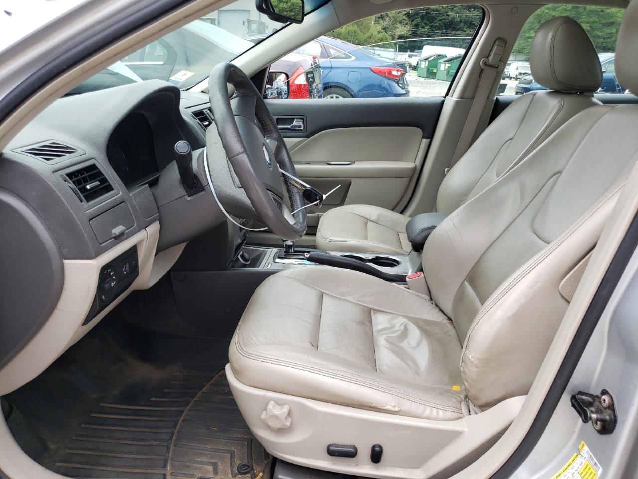 2010 Ford Fusion Hybrid VIN: 3FADP0L33AR158696 Lot: 61855124