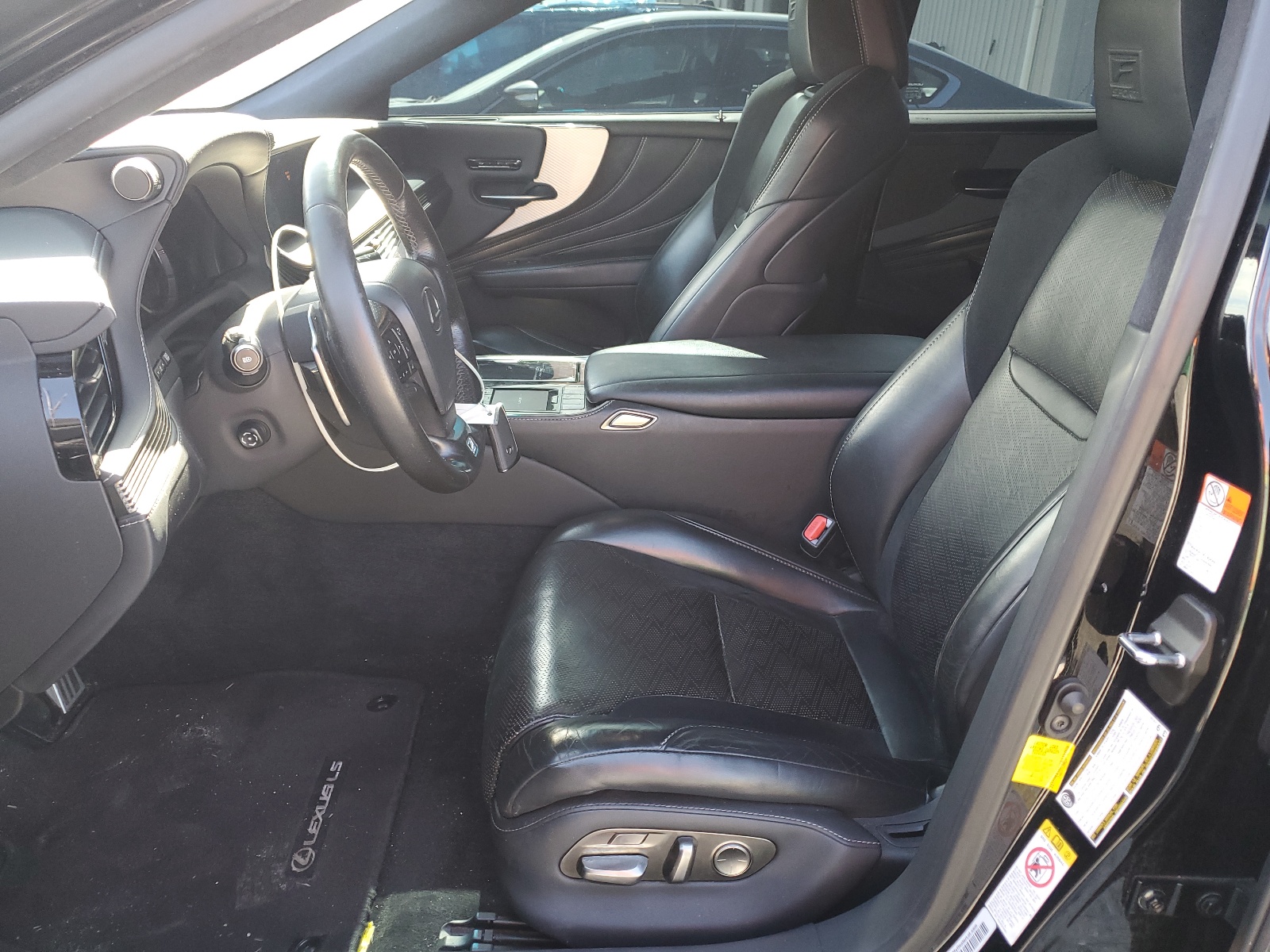 JTHB51FF9J5006247 2018 Lexus Ls 500 Base