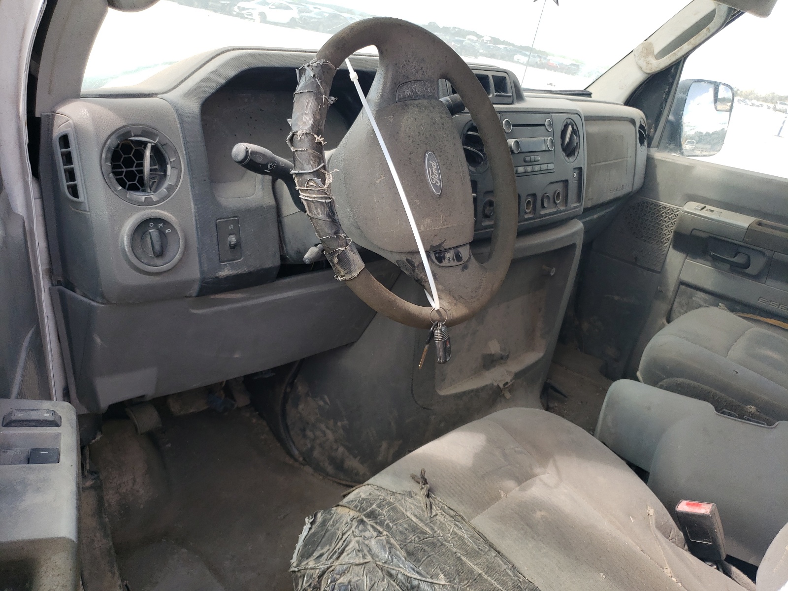 1FBNE3BL4ADA18256 2010 Ford Econoline E350 Super Duty Wagon