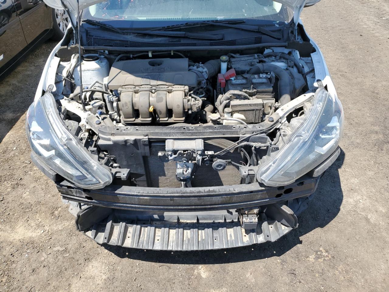 3N1AB7AP8JY218605 2018 Nissan Sentra S