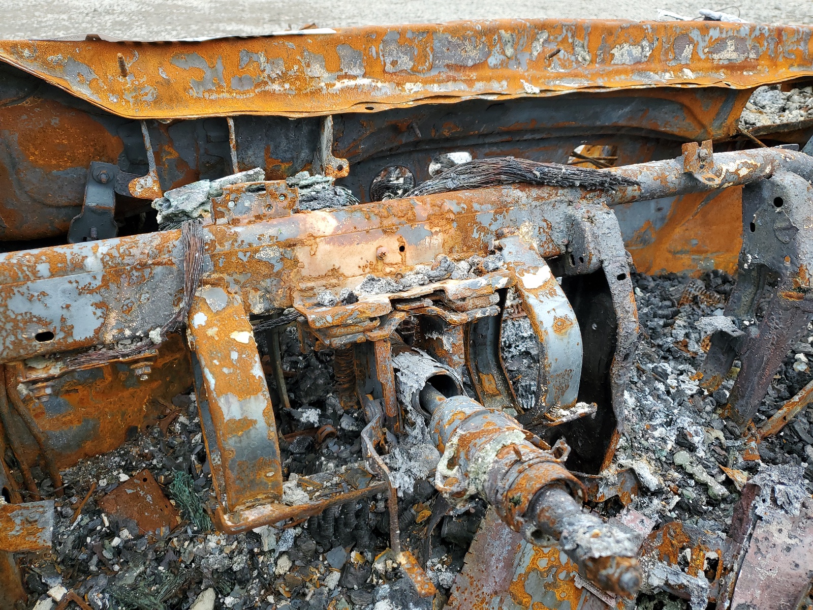 WBAKC8C53AC431421 2010 BMW 750 Li xDrive