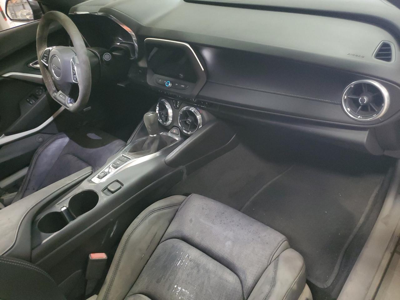 2017 Chevrolet Camaro Lt VIN: 1G1FC1RS1H0166639 Lot: 61954054