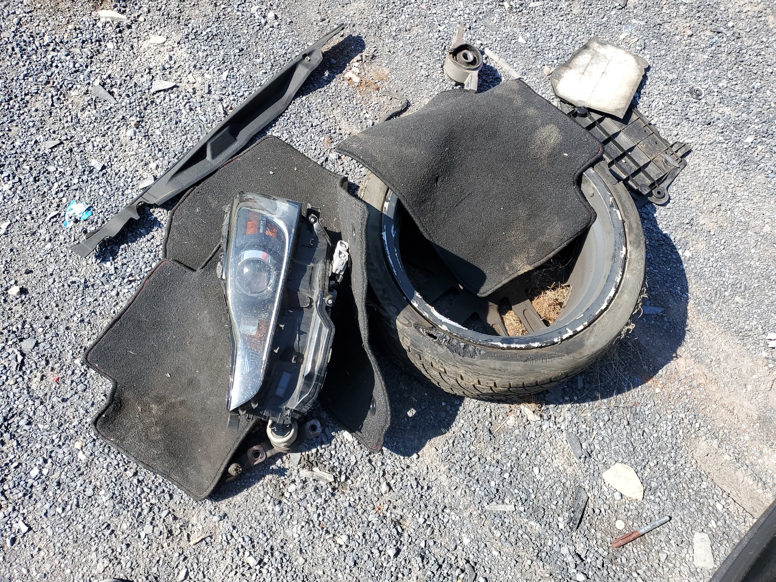 JTHBE1D23H5028884 2017 Lexus Is 350