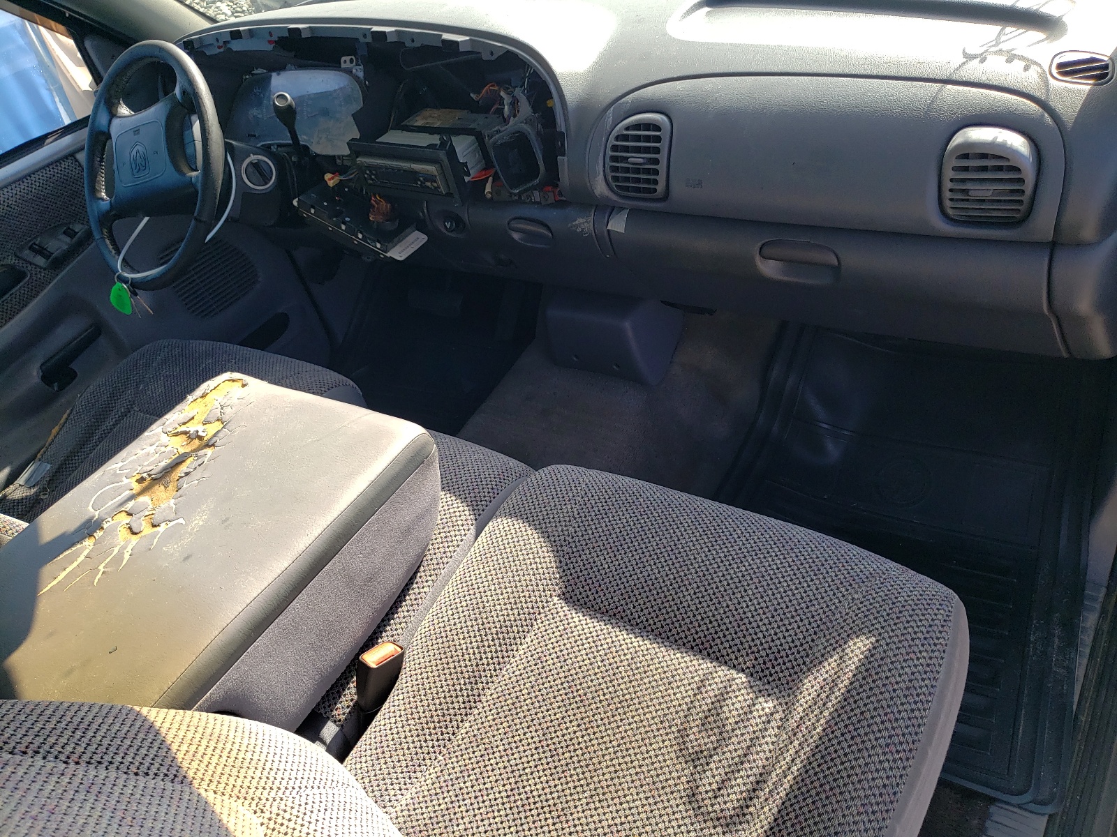 1B7HC16Y9YS567174 2000 Dodge Ram 1500