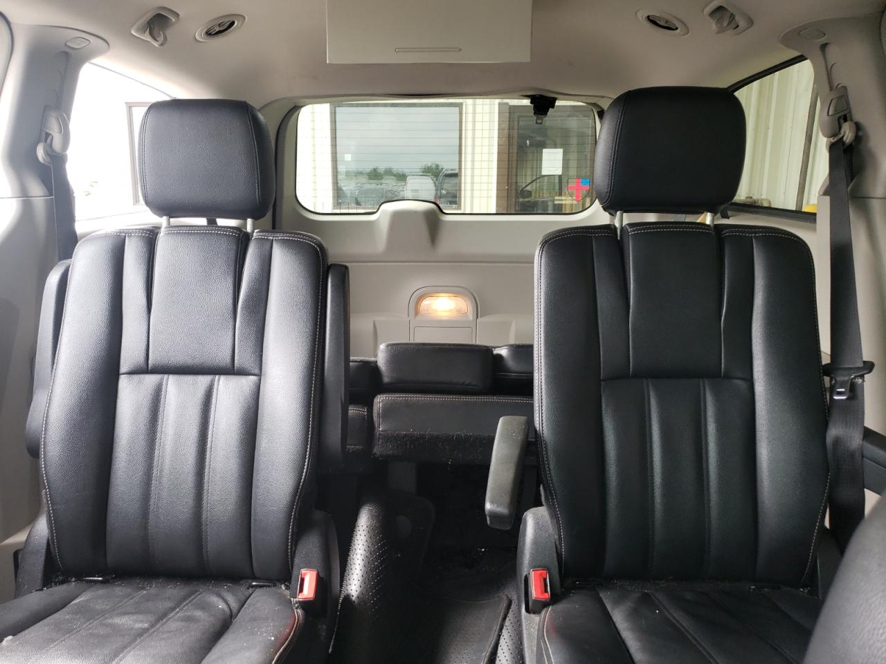 2014 Chrysler Town & Country Touring VIN: 2C4RC1BG5ER442137 Lot: 62659814