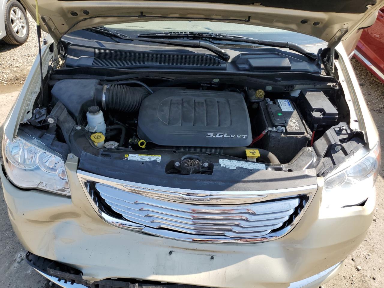 2011 Chrysler Town & Country Touring VIN: 2A4RR5DG5BR636837 Lot: 64835374