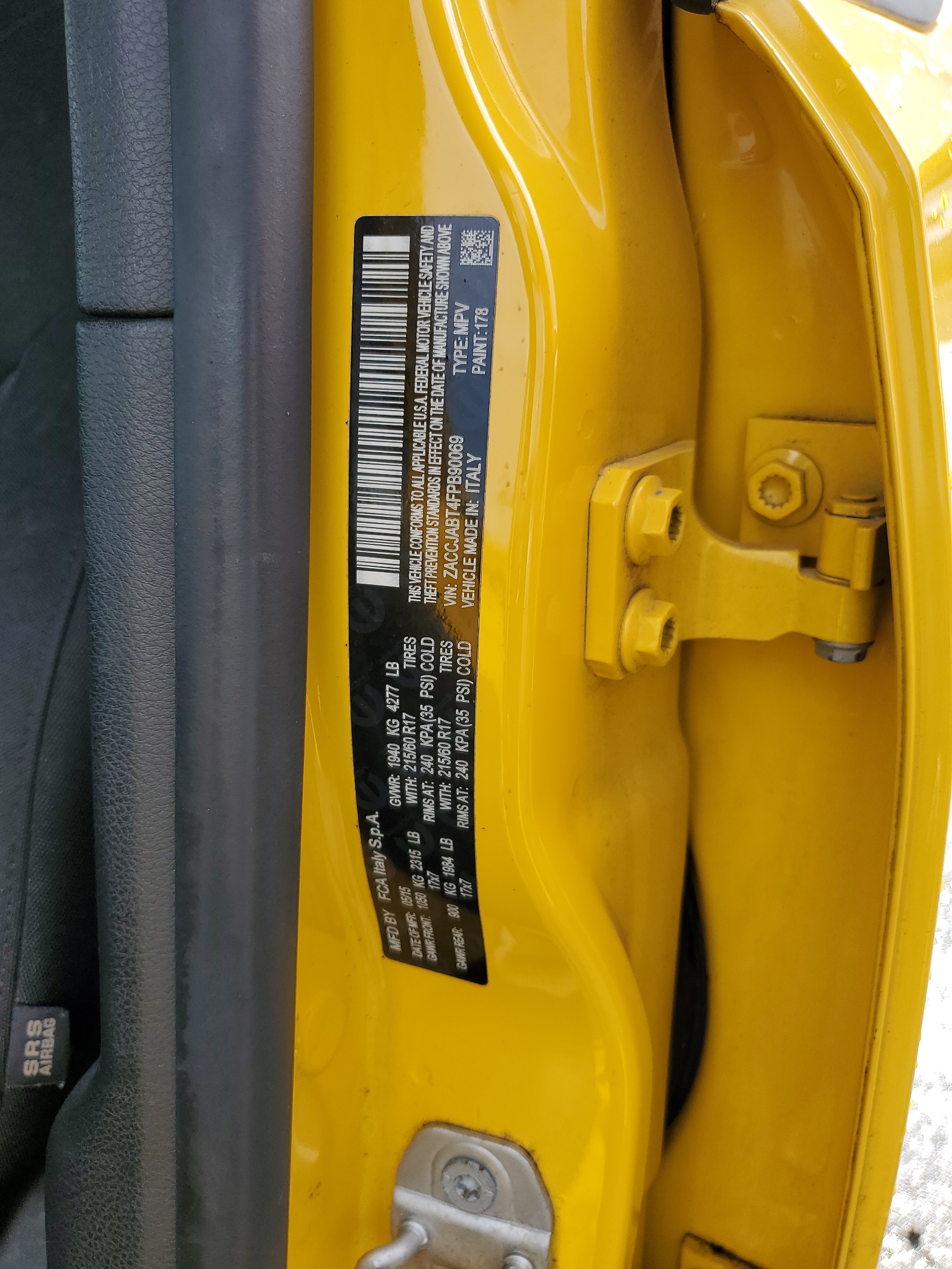 ZACCJABT4FPB90069 2015 Jeep Renegade Latitude