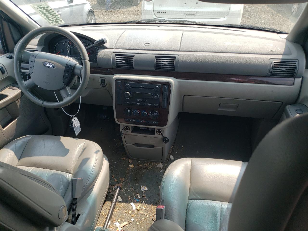 2006 Ford Freestar Sel VIN: 2FMDA52216BA17001 Lot: 64235504