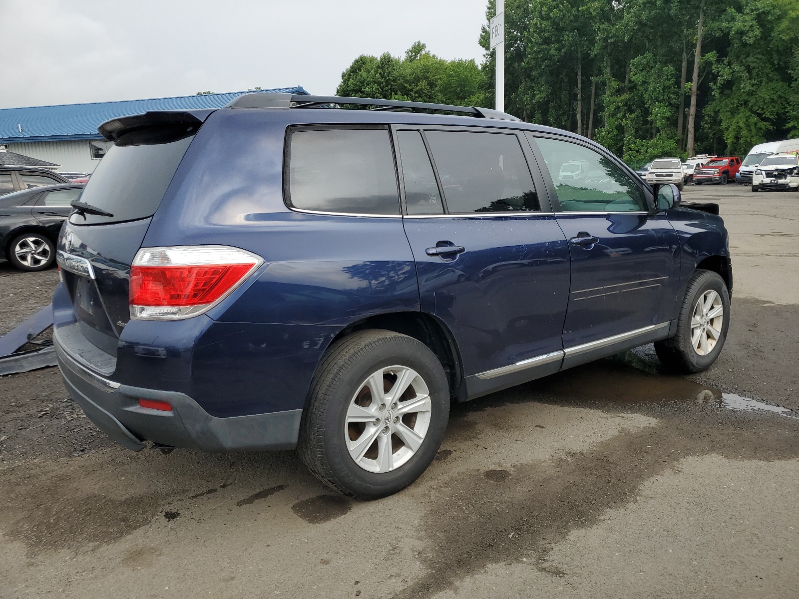 2012 Toyota Highlander Base vin: 5TDBK3EHXCS121008