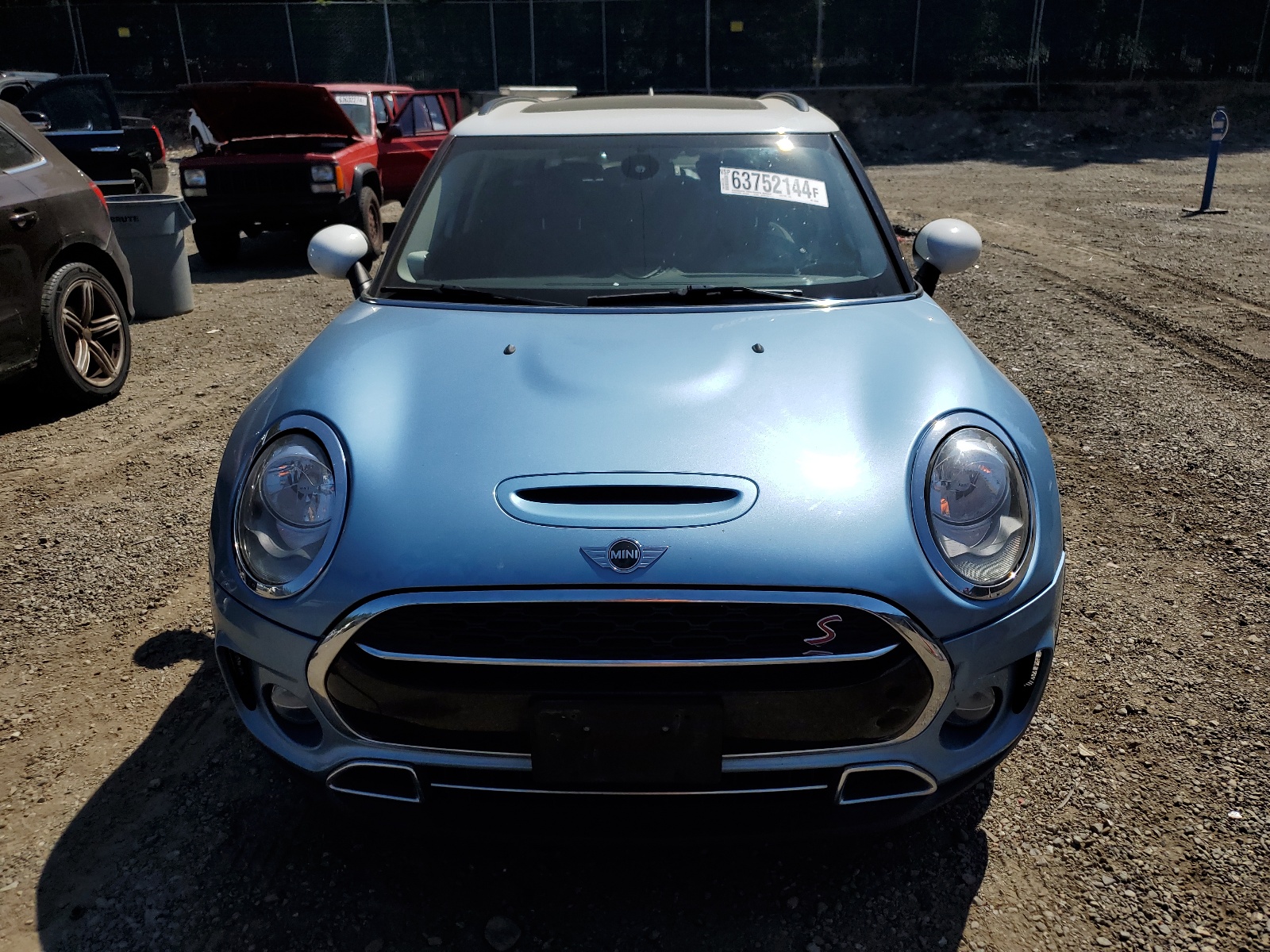 2017 Mini Cooper S Clubman All4 vin: WMWLU5C5XH2C46348