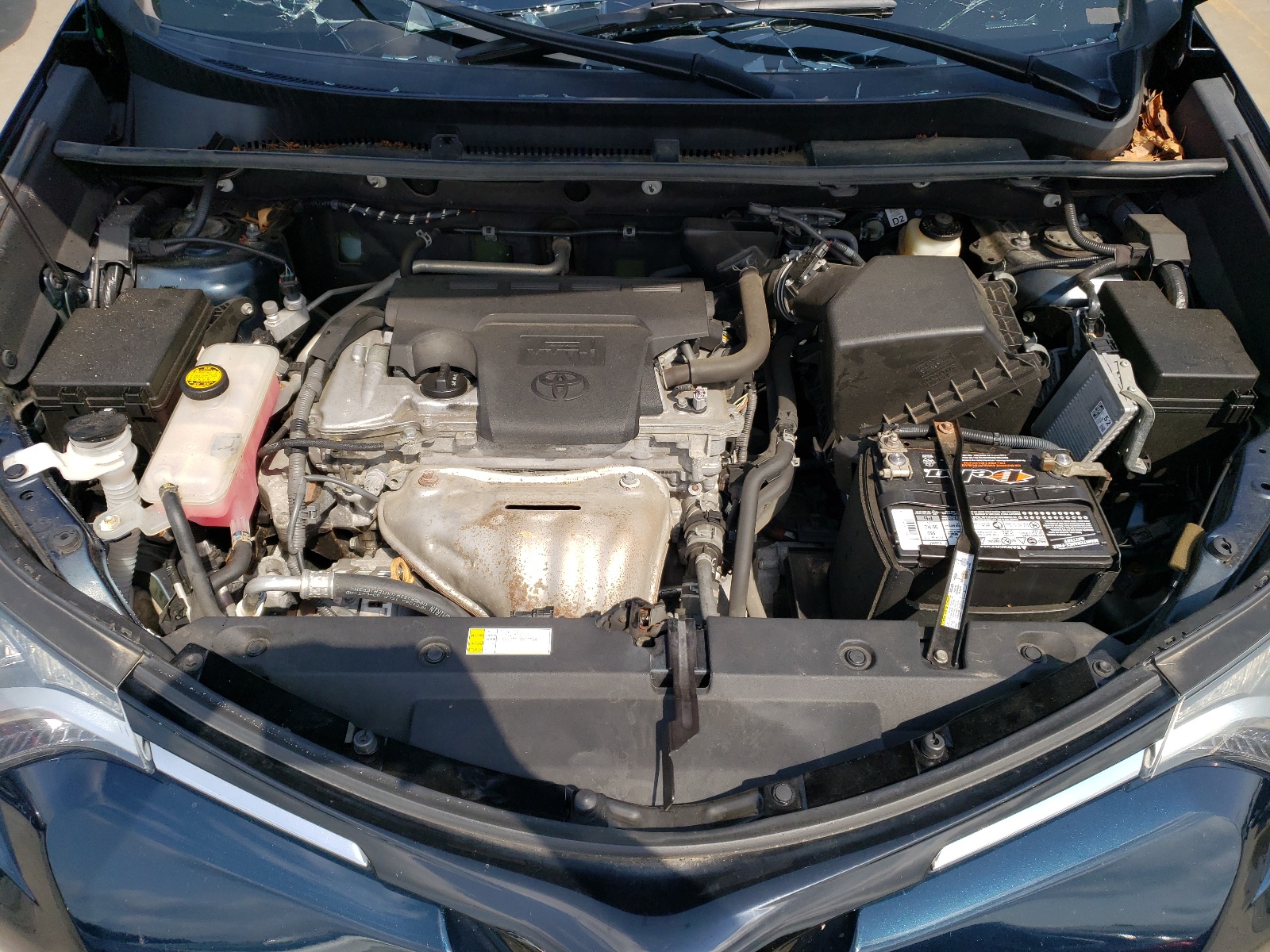 2T3RFREV9HW627155 2017 Toyota Rav4 Xle