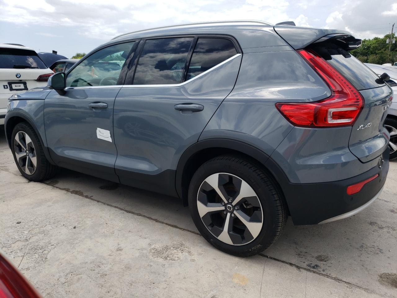 2023 Volvo Xc40 Plus VIN: YV4L12UN6P2989283 Lot: 60554994