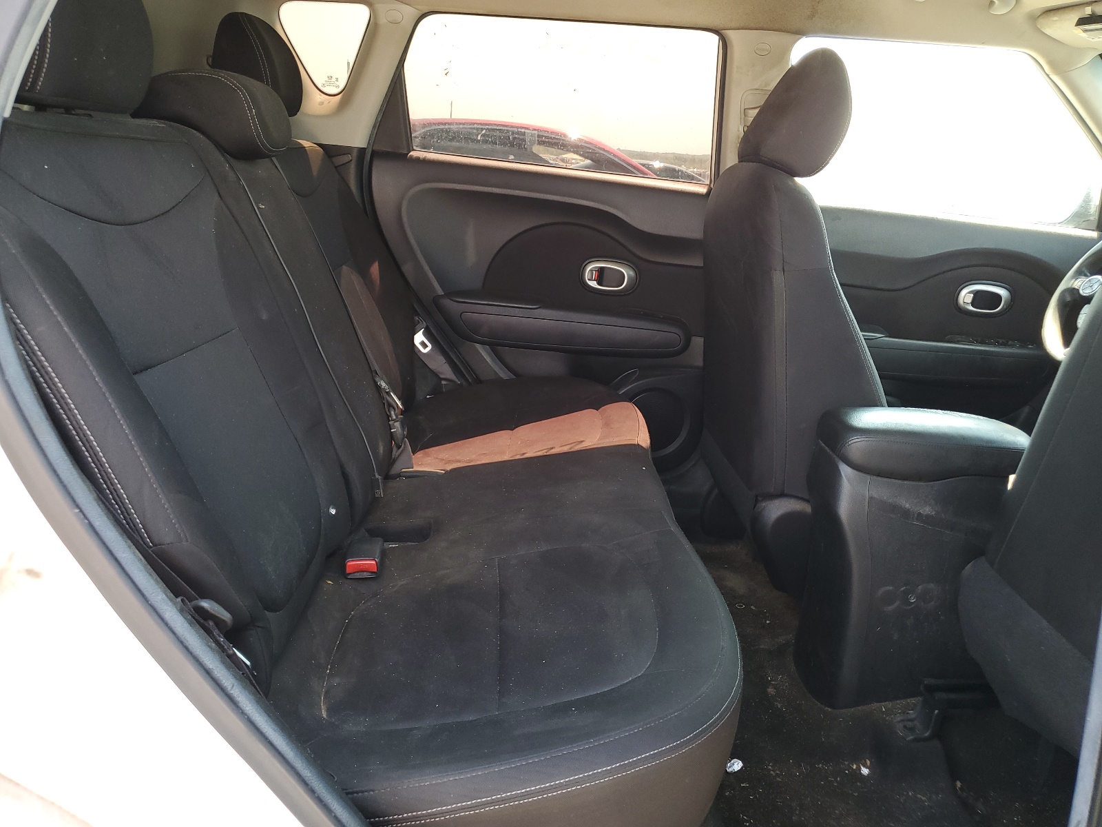 KNDJN2A29G7350732 2016 Kia Soul