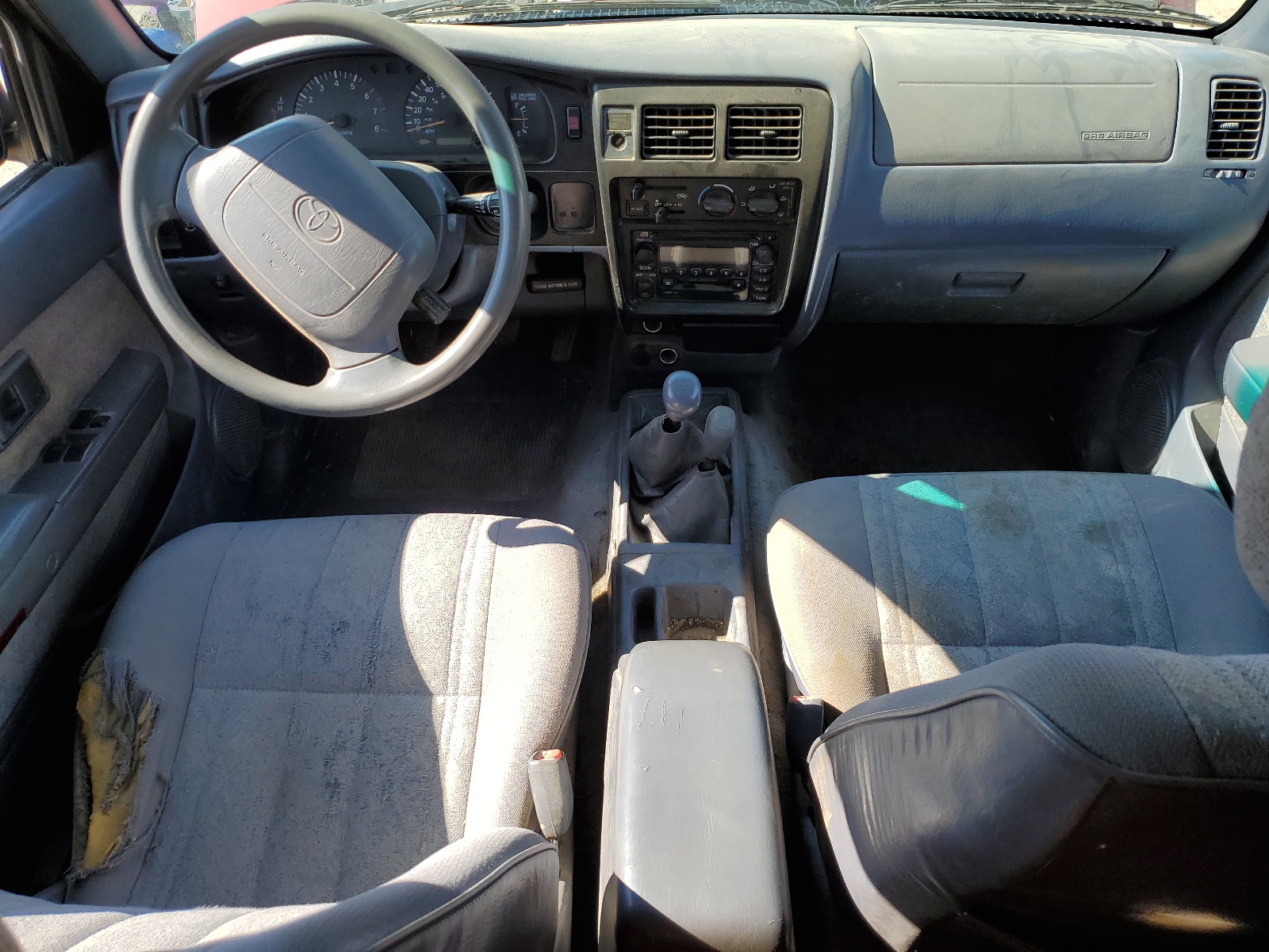 4TAWN72N7YZ667941 2000 Toyota Tacoma Xtracab